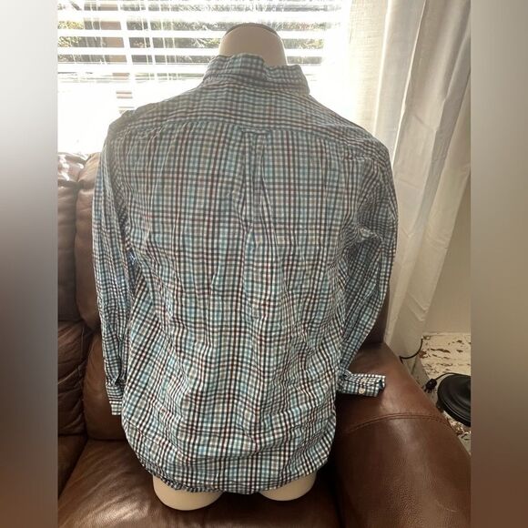 Izod button down size large - Picture 2 of 3